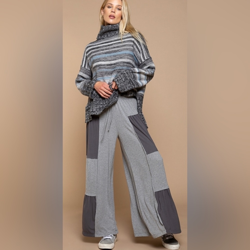 POL Cozy Luxe Heather Grey Striped Turtleneck Sweater Casual Chic Essential - Picture 3 of 7